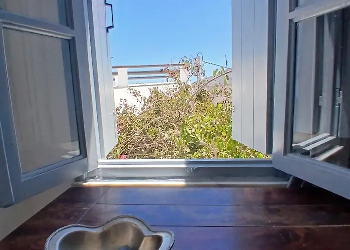 1705 Castle House Willa