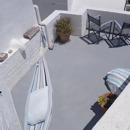 1705 Castle House Pýrgos