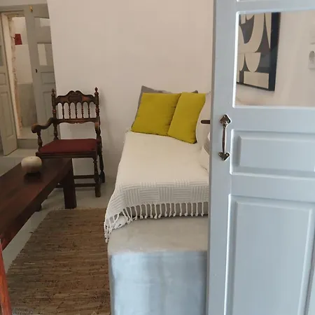 1705 Castle House Villa *