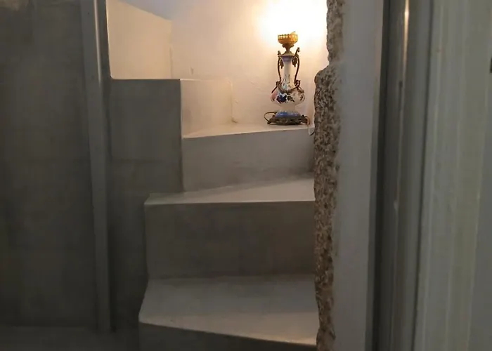 Vila 1705 Castle House *