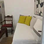1705 Castle House Pýrgos