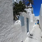 1705 Castle House